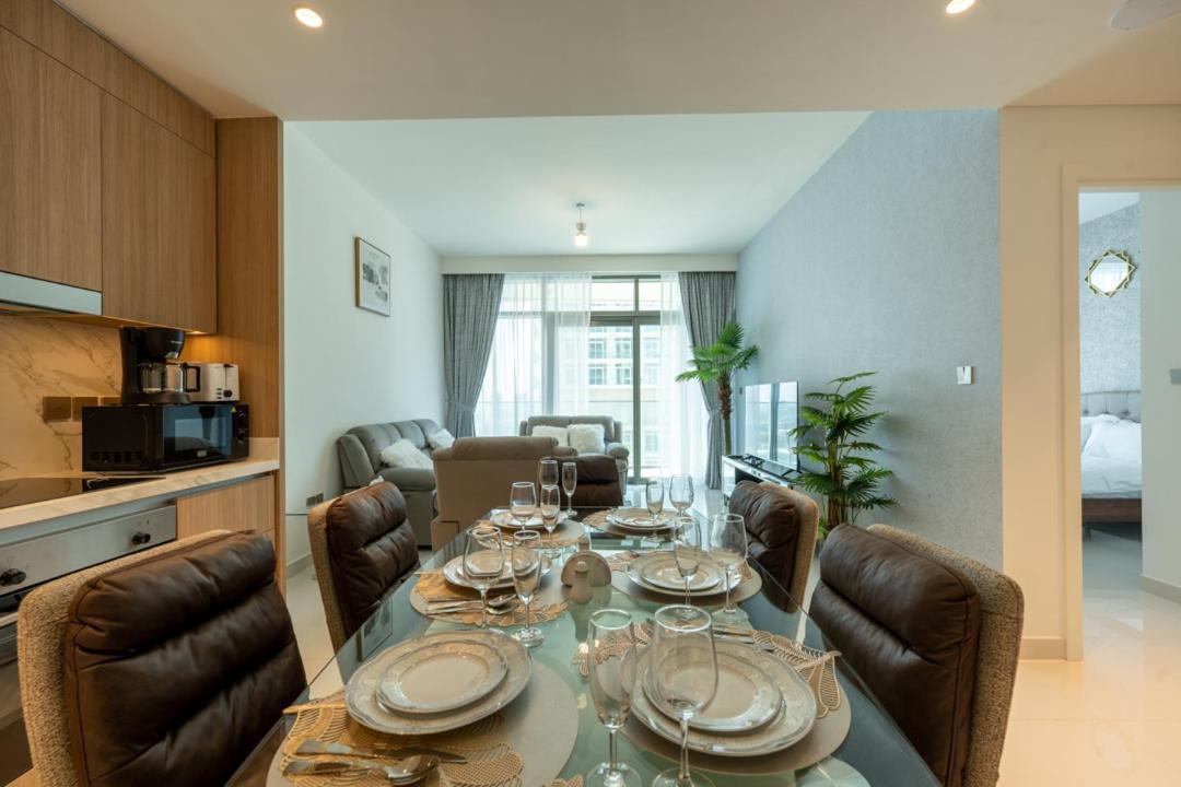 Emaar Beach Vista Tower 1 2bhk Fahh Apartment Dubai