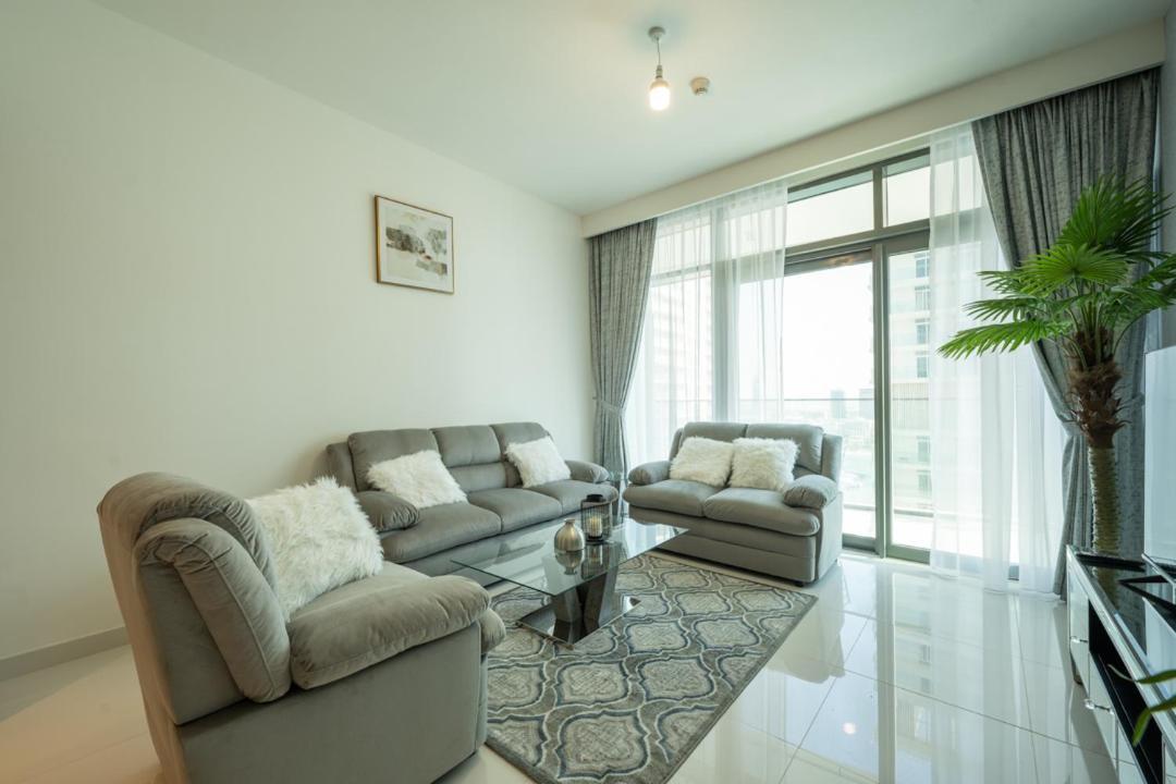 Emaar Beach Vista Tower 1 2bhk Fahh