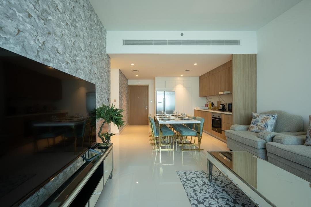 Emaar Beach Vista Tower 1 2bhk Fahh *
