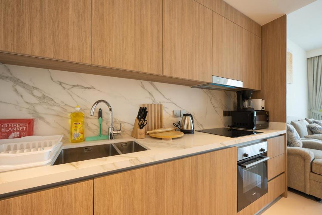 Emaar Beach Vista Tower 1 2bhk Fahh Apartment Dubai