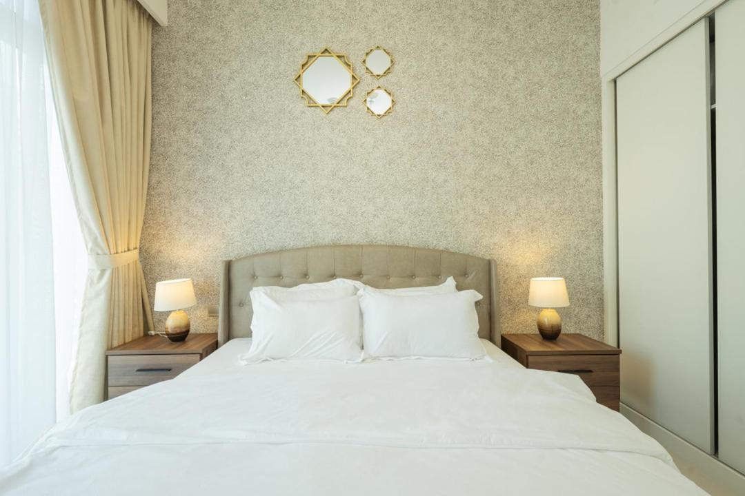 Emaar Beach Vista Tower 1 2bhk Fahh Apartment *